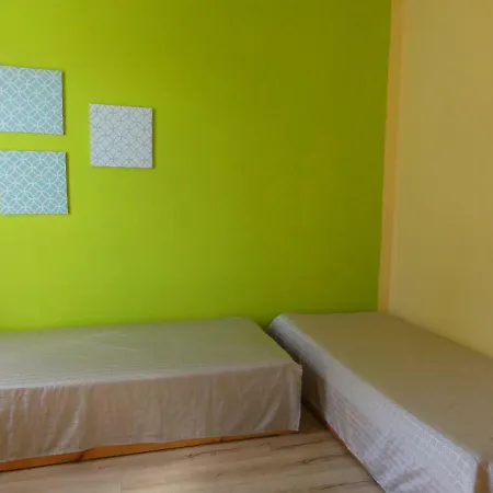 Ferienwohnung alte Apotheke Rossdorf  Exterior foto